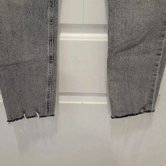 Agolde Nico High Rise Skinny Raw Hem Faded Grey Jeans Size 26 - Picture 6 of 7
